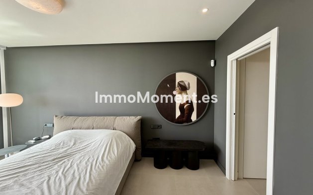 Resale - Detached villa - Sotogrande