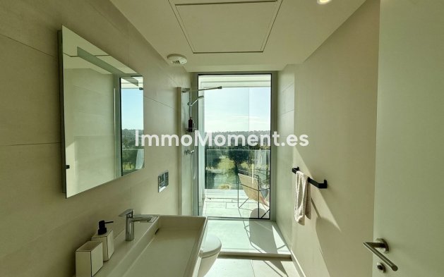 Resale - Detached villa - Sotogrande