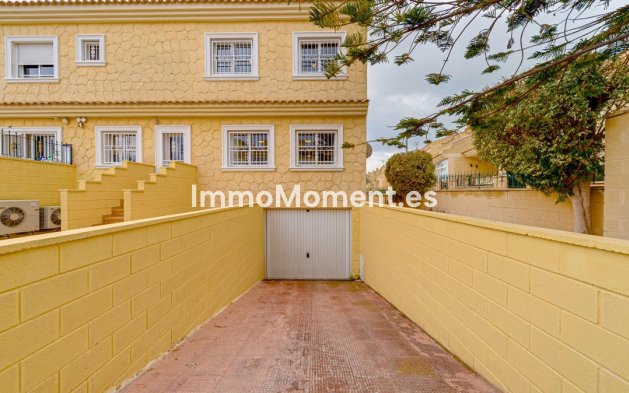 Wiederverkauf - Villa - Torrevieja - Torrevieja Centro