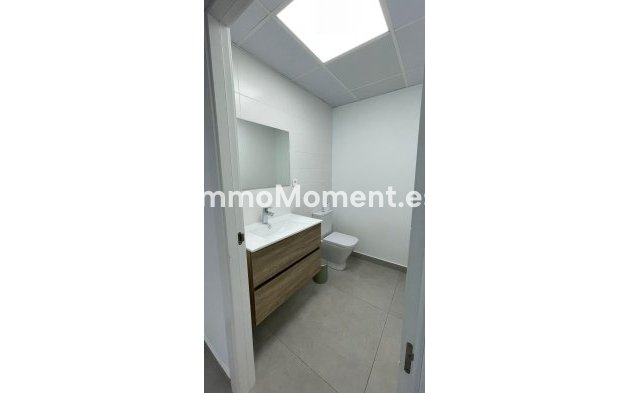 Resale - Villa - Finestrat