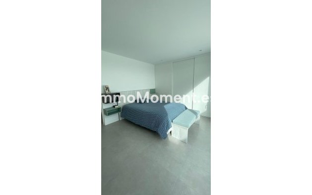 Resale - Villa - Finestrat