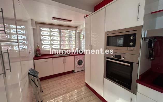 Resale - Apartment - Benidorm - Benidorm Centro