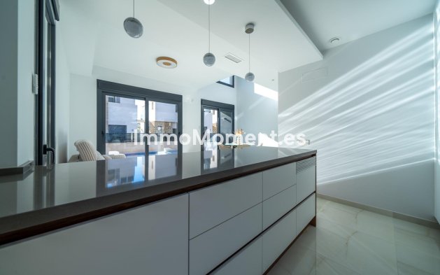 Wiederverkauf - Villa - Orihuela - Orihuela Costa