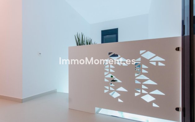 Wiederverkauf - Villa - Orihuela - Orihuela Costa