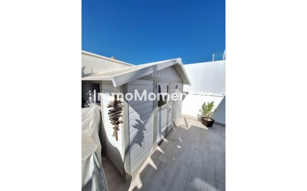 Resale - Villa - Torrevieja - Torrevieja Centro