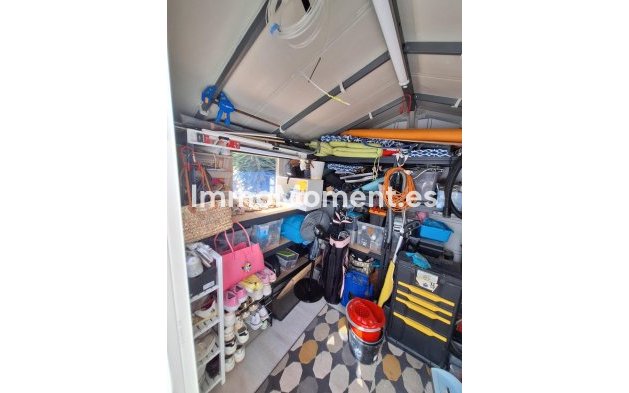 Resale - Villa - Torrevieja - Torrevieja Centro