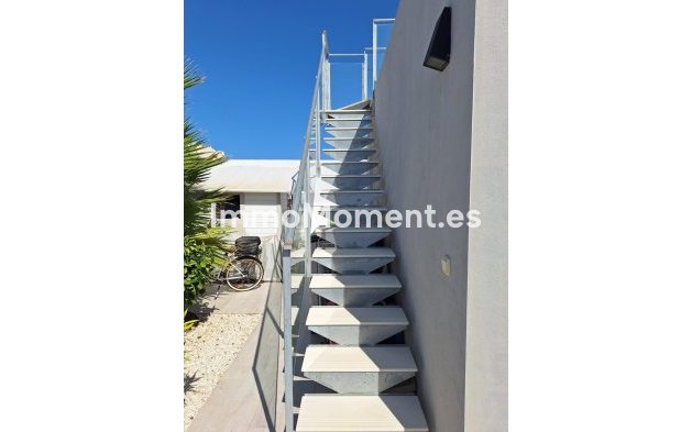 Resale - Villa - Torrevieja - Torrevieja Centro