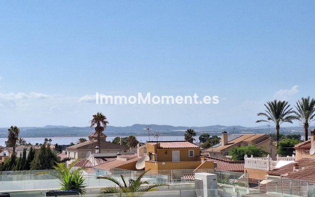 Resale - Villa - Torrevieja - Torrevieja Centro