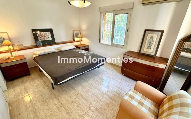 Resale - Villa - Denia - Denia Centro