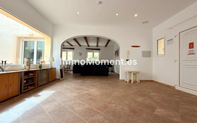 Resale - Villa - Calpe - Calpe Centro