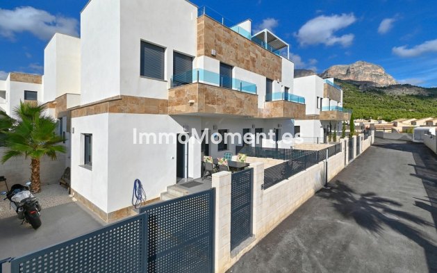 Wiederverkauf - Villa - Polop - Polop Centro