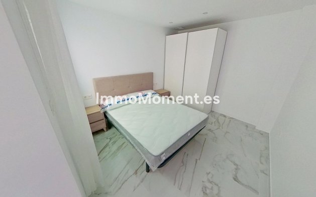 Wiederverkauf - Wohnung - Torrevieja - Torrevieja Centro