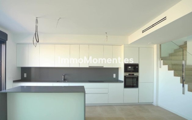 Resale - Apartment - Finestrat