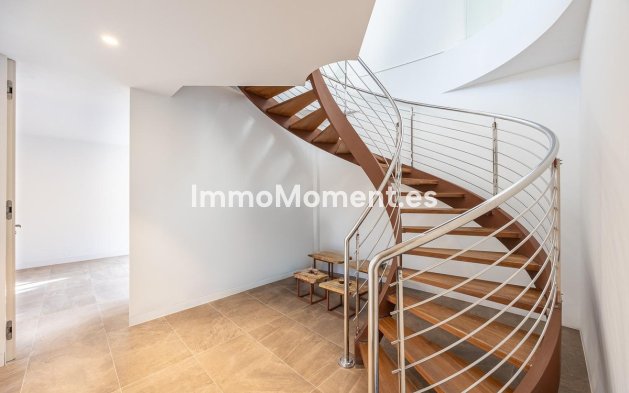 Resale - Villa - Finestrat