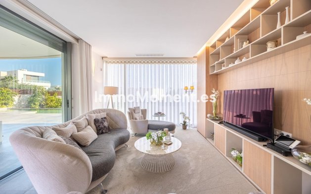 Resale - Villa - Finestrat