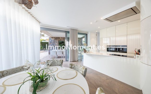 Resale - Villa - Finestrat