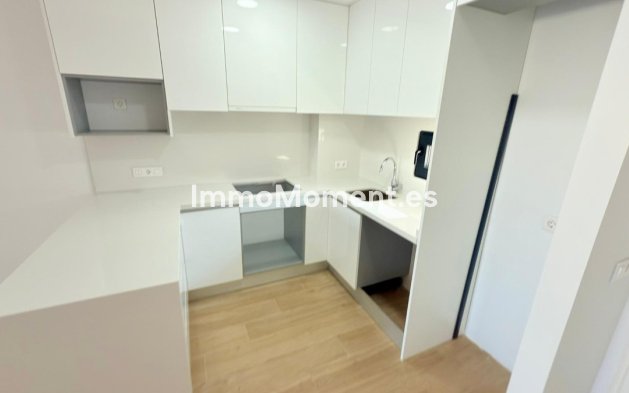 Resale - Apartment - Finestrat