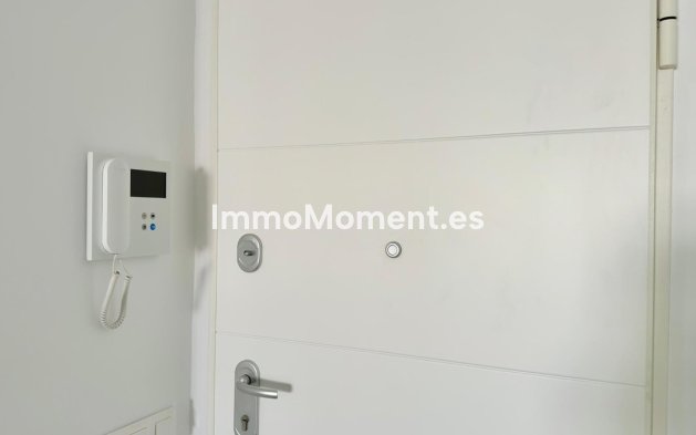 Resale - Apartment - Finestrat