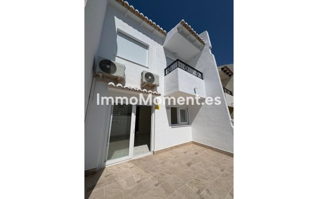 Resale - Villa - Torrevieja - Torrevieja Centro