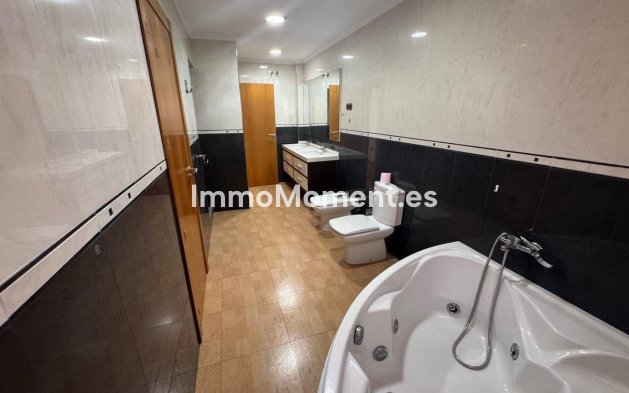 Revente - Appartement - Torrevieja - Torrevieja Centro
