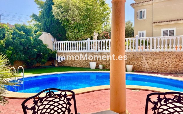 Wiederverkauf - Villa - Torrevieja - Torrevieja Centro