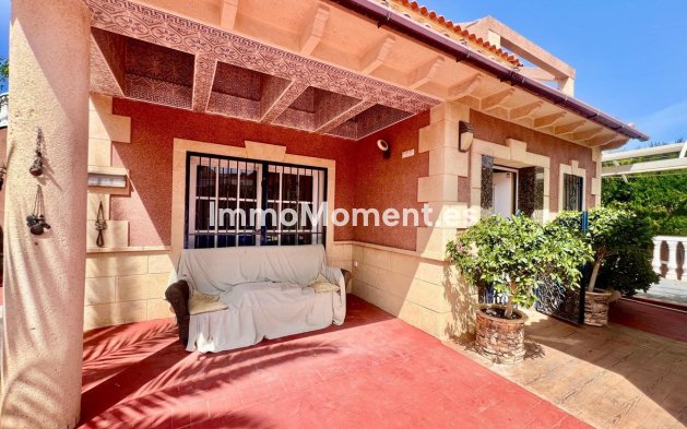 Wiederverkauf - Villa - Torrevieja - Torrevieja Centro
