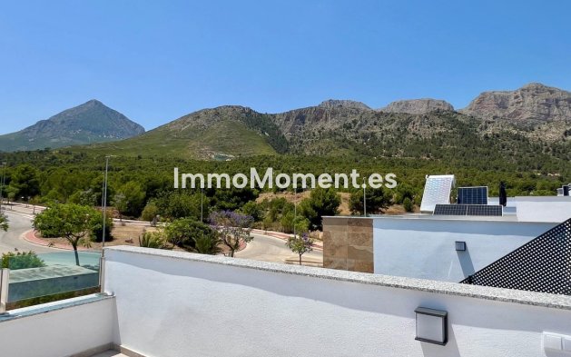 Wiederverkauf - Villa - Polop - Polop Centro