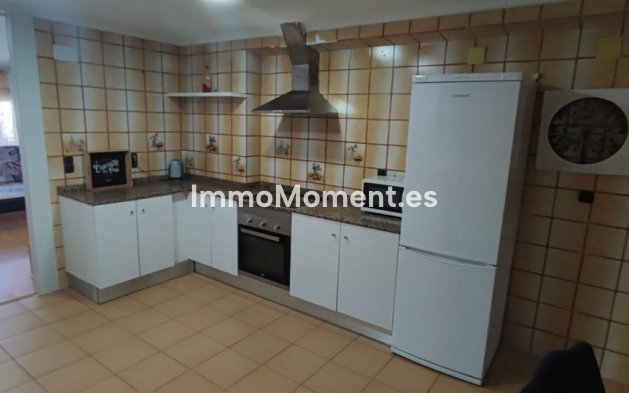 Resale - Apartment - Alicante - Alicante Centro