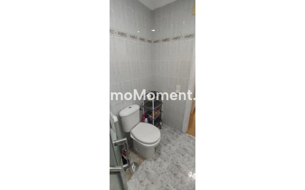 Resale - Apartment - Alicante - Alicante Centro