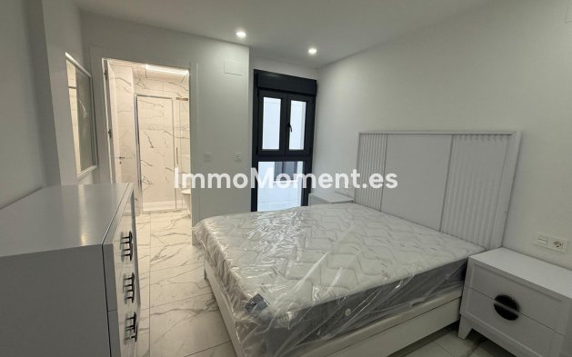 Wiederverkauf - Wohnung - Torrevieja - Torrevieja Centro