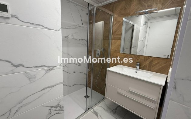 Wiederverkauf - Wohnung - Torrevieja - Torrevieja Centro