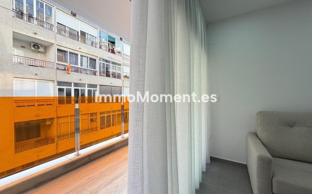 Wiederverkauf - Wohnung - Torrevieja - Torrevieja Centro