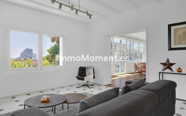 Resale - Villa - Calpe - Calpe Centro