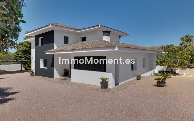 Resale - Villa - Calpe - Calpe Centro