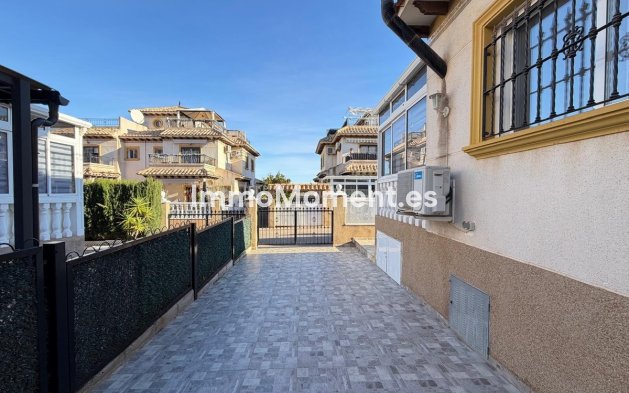 Revente - Villa - Orihuela - Orihuela Costa