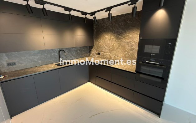 Reventa - Apartamento - Finestrat
