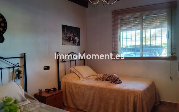 Wiederverkauf - Villa - Elche - Las Bayas