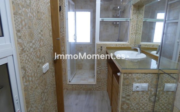 Wiederverkauf - Villa - Alicante - Alicante Centro