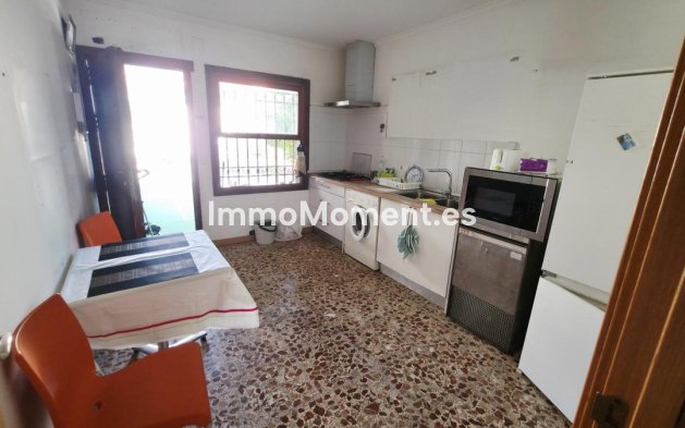 Wiederverkauf - Villa - Alicante - Alicante Centro