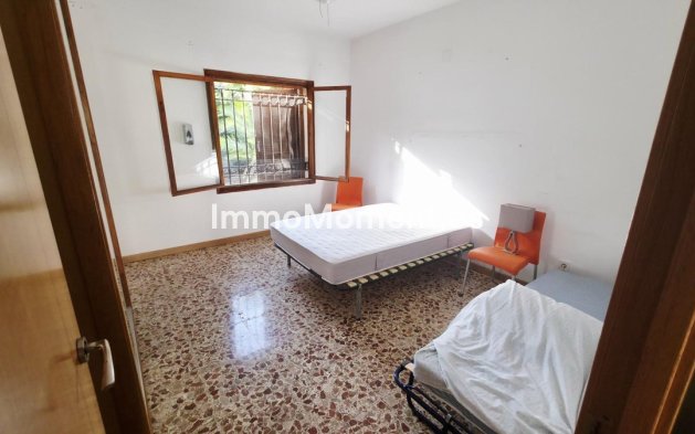 Wiederverkauf - Villa - Alicante - Alicante Centro