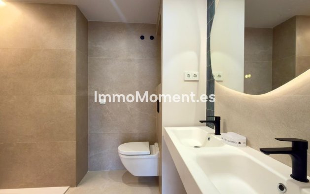 Resale - Apartment - Alicante - Alicante Centro