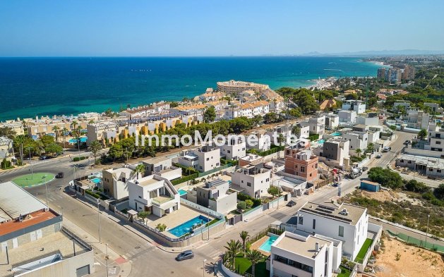 Wiederverkauf - Villa - Orihuela - Orihuela Costa