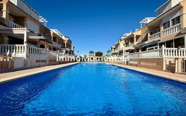 Revente - Villa - Orihuela - Orihuela Costa