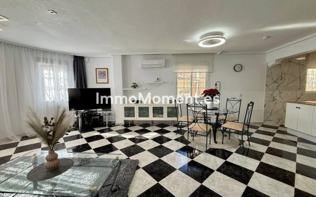 Revente - Villa - Orihuela - Orihuela Costa