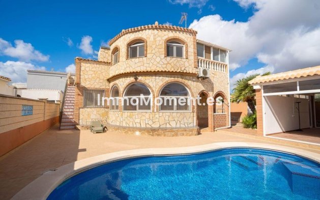 Revente - Villa - Orihuela - Orihuela Costa