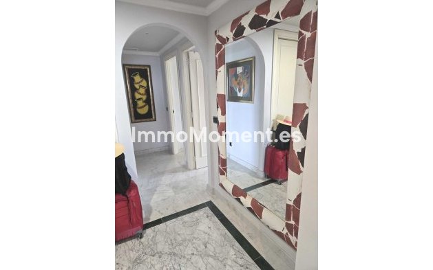 Wiederverkauf - Wohnung - Marbella - Puerto Banús