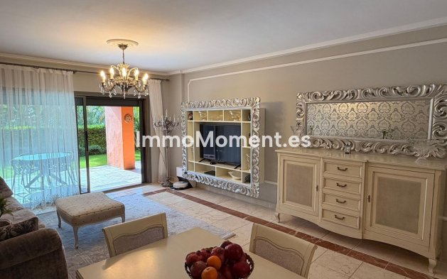 Wiederverkauf - Wohnung - Estepona  - Estepona Centro