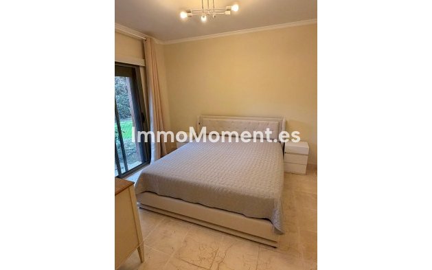 Wiederverkauf - Wohnung - Estepona  - Estepona Centro