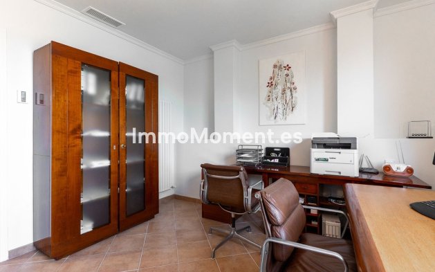 Wiederverkauf - Wohnung - Marbella - La Mairena