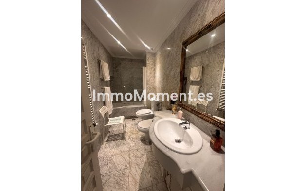 Revente - Maison mitoyenne - Marbella - Aloha